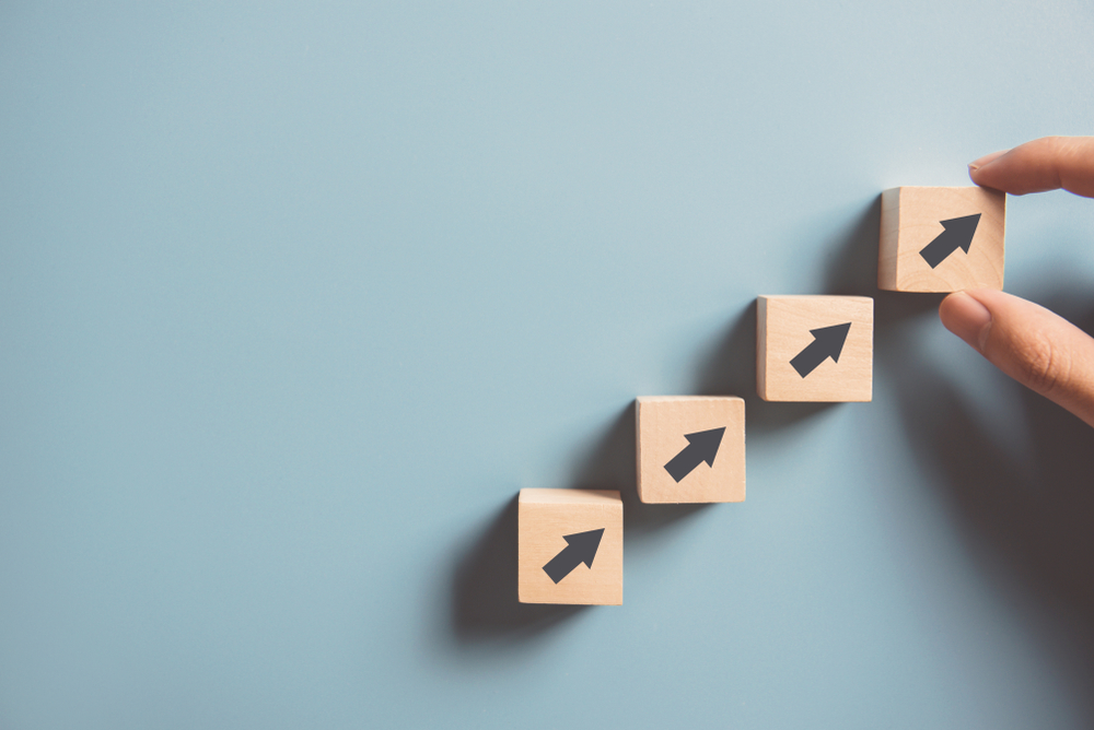 在宅ワーカーさん必見！光回線を法人契約にするメリットは？のアイキャッチ画像